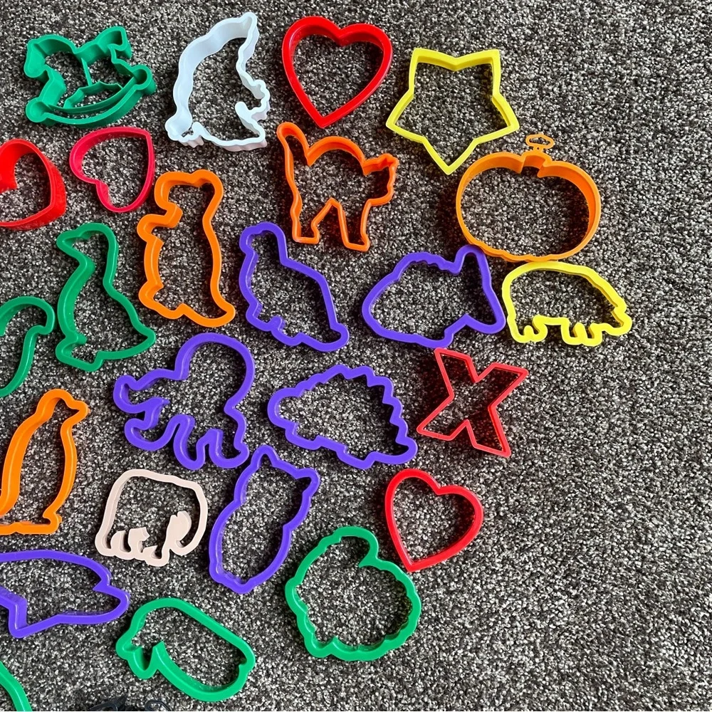 Large Lot of 60 Plastic Cookie Cutters Variety Christmas Animal & Various Shapes
